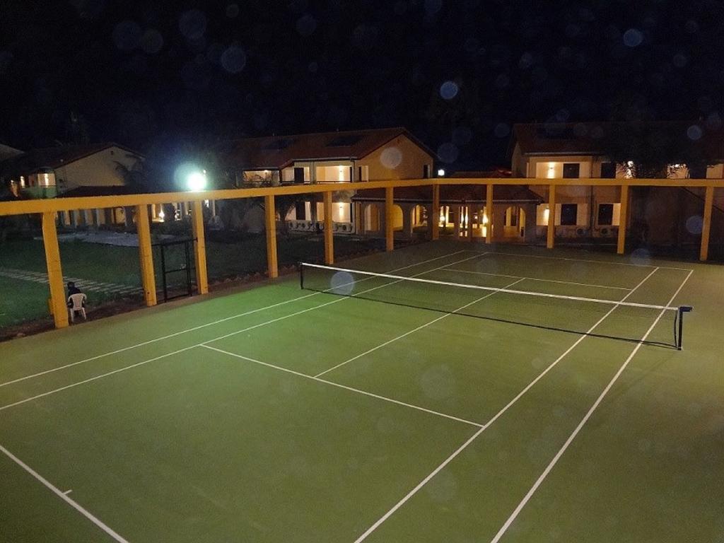 פוינט נואר Hotel Palm Beach מראה חיצוני תמונה