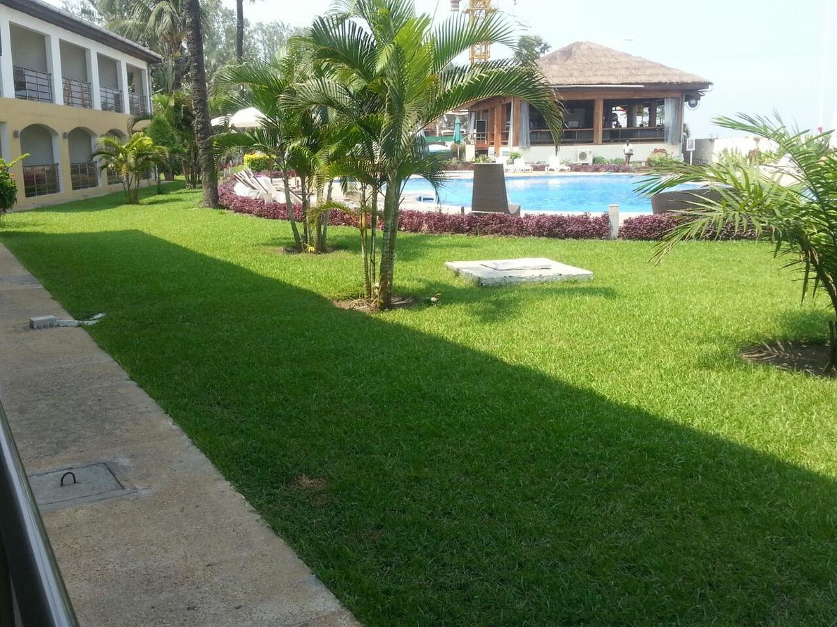 פוינט נואר Hotel Palm Beach מראה חיצוני תמונה