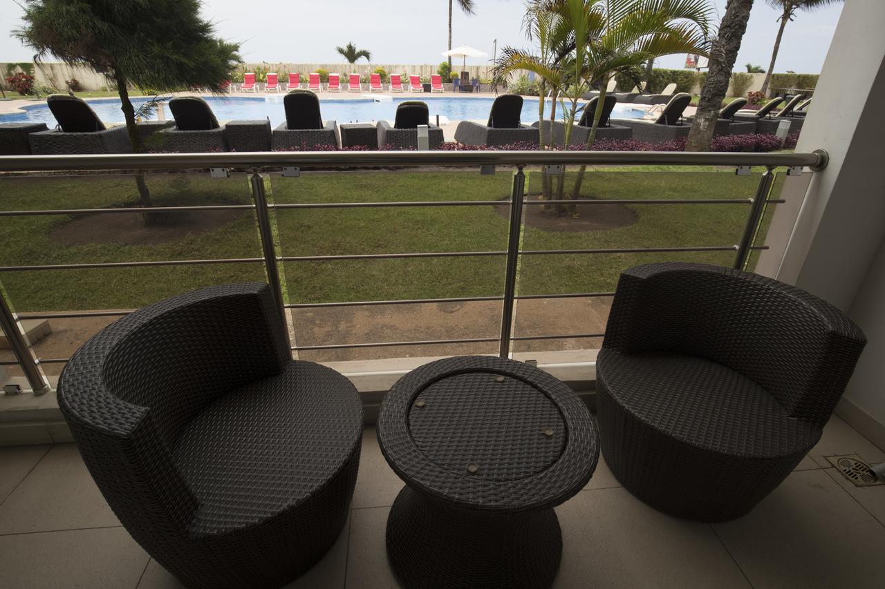 פוינט נואר Hotel Palm Beach מראה חיצוני תמונה