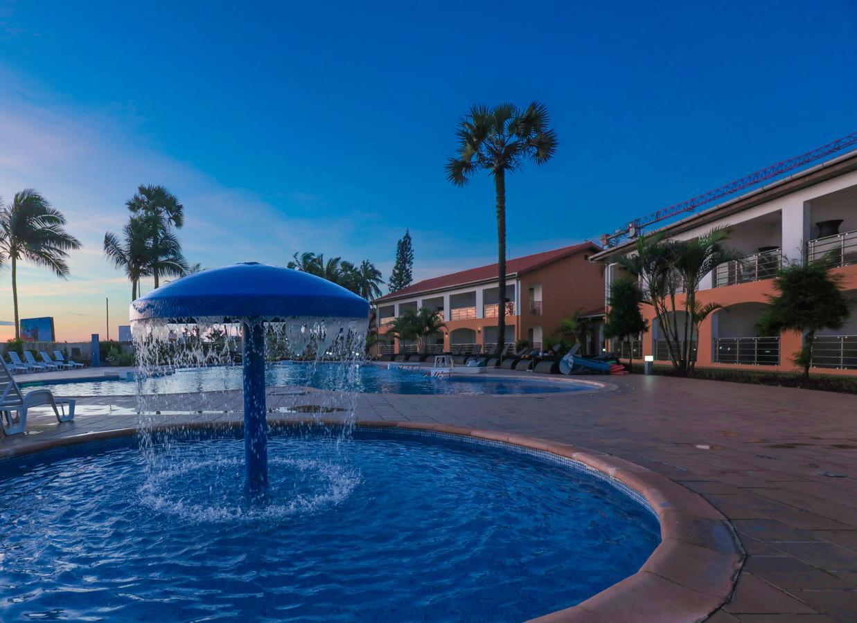 פוינט נואר Hotel Palm Beach מראה חיצוני תמונה